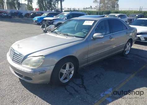 2005 Mercedes-Benz S 430 z USA, uszkodzony, nr VIN WDBNG70J35A437297